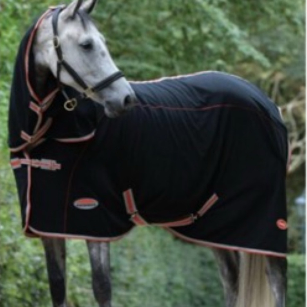 Weatherbeeta Therapy Tech Fleece Cooler With Neck